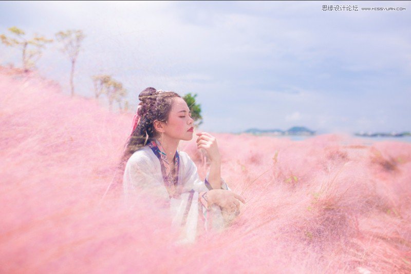 Photoshop调出草丛中的美女梦幻紫红色,破洛洛
