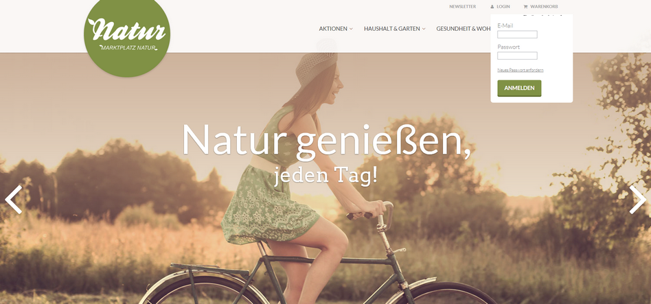 
自然风景大图背景的网页设计